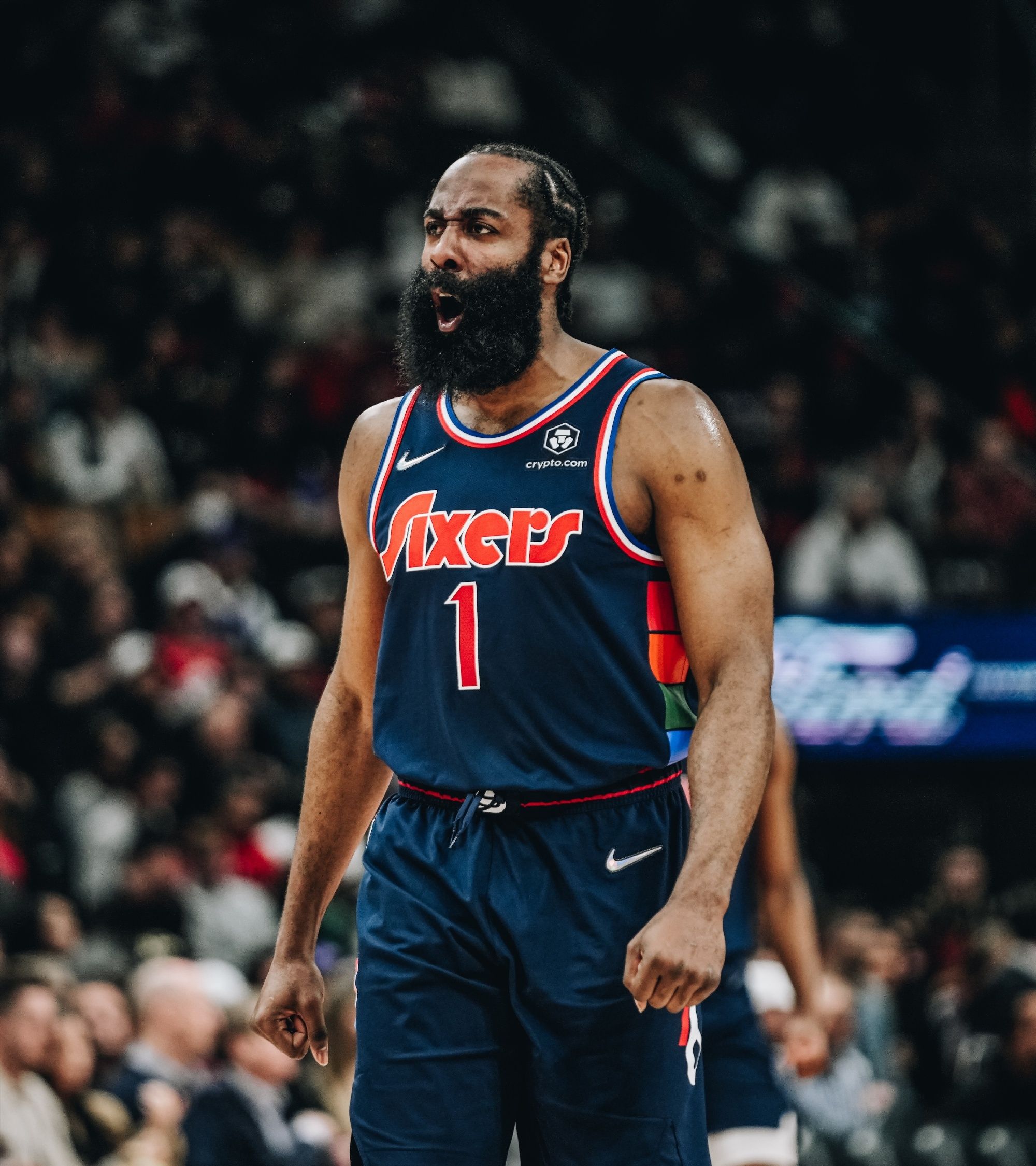 亚特兰大国际比赛日内部沟通转折点拉齐奥造点机会，媒体一致点评：哈登在热火比赛中回归赛场的简单介绍